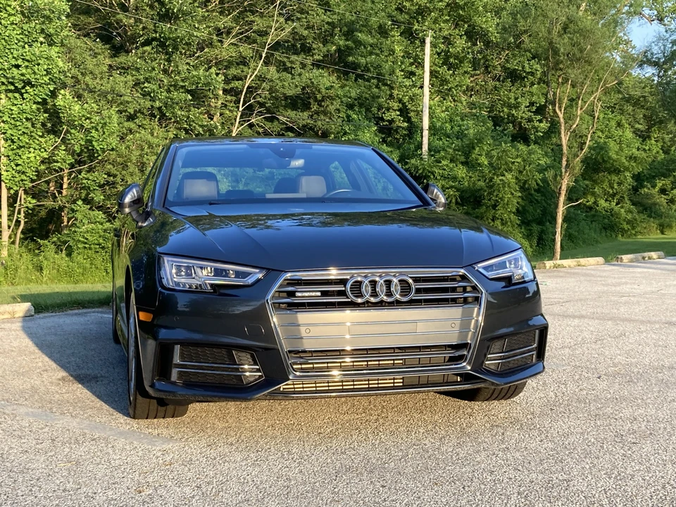 2017 Audi B9 A4 - Image 9 of 31