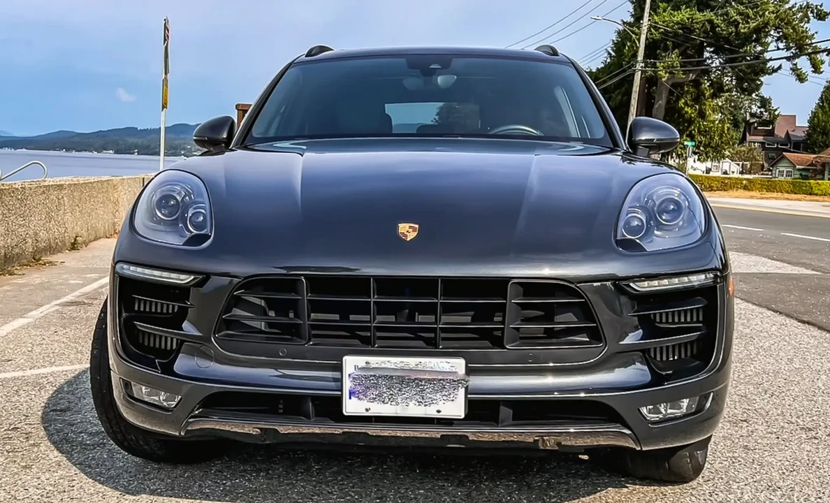 2017 Porsche Macan GTS - Image 2 of 6