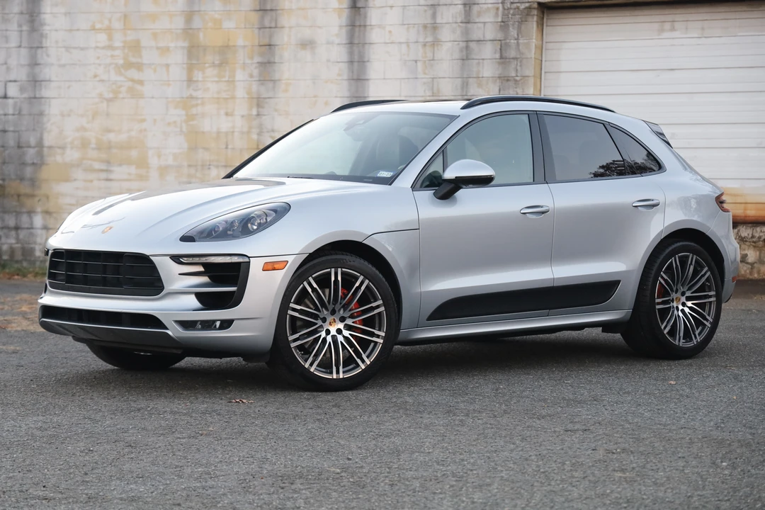2017 Porsche Macan GTS - Image 6 of 31