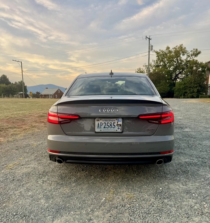 2018 Audi B9 A4 - Image 19 of 31