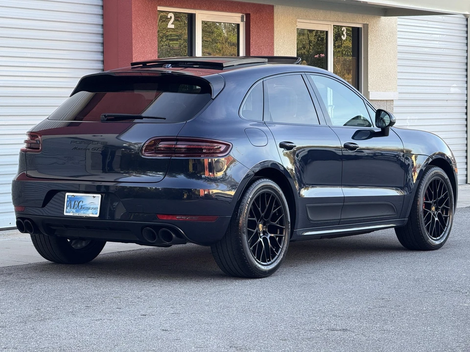 2018 Porsche Macan GTS - Image 16 of 31