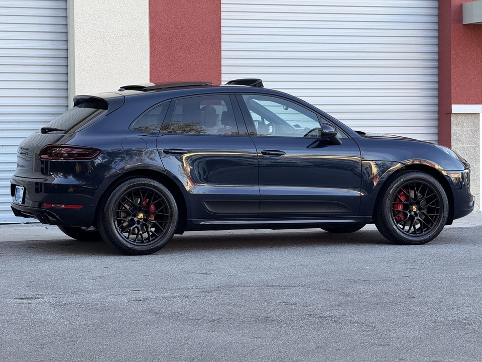 2018 Porsche Macan GTS - Image 18 of 31