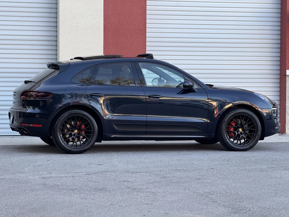 2018 Porsche Macan GTS - Image 19 of 31