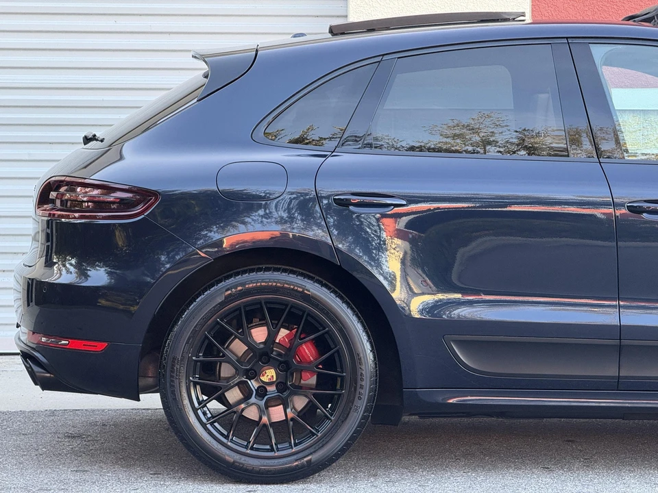 2018 Porsche Macan GTS - Image 21 of 31