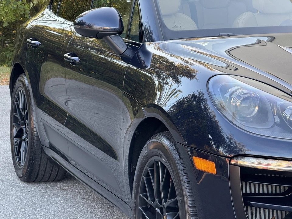 2018 Porsche Macan GTS - Image 25 of 31