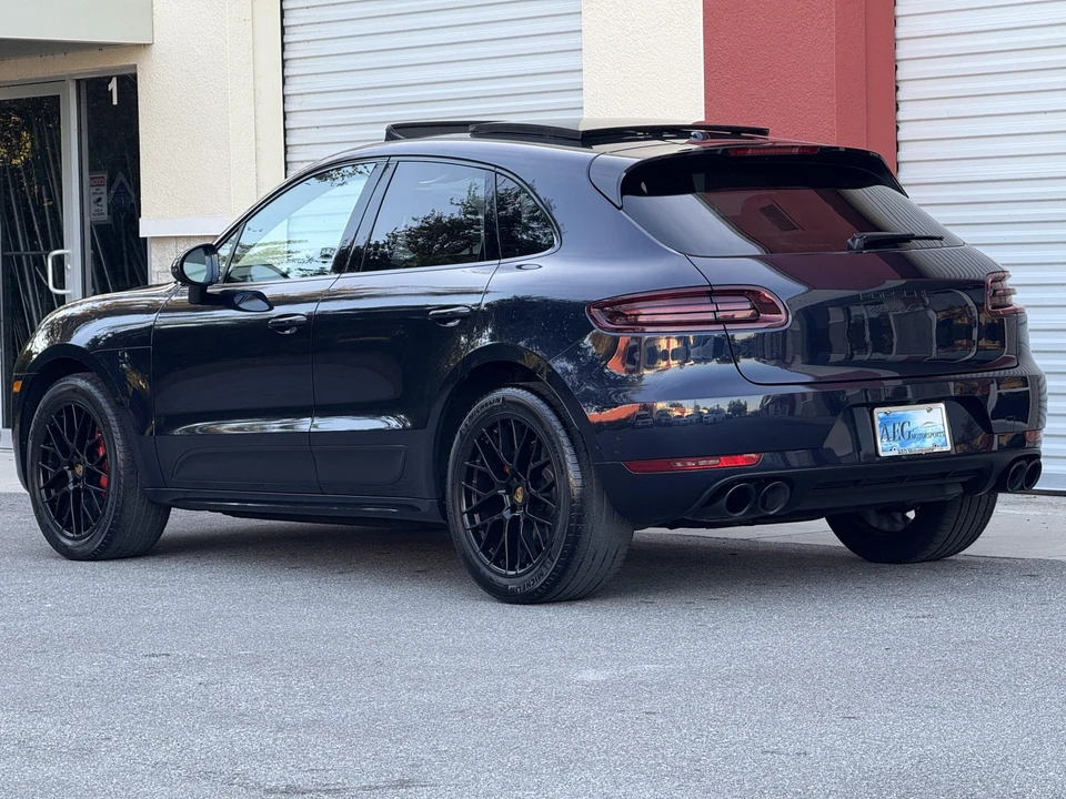 2018 Porsche Macan GTS - Image 12 of 31