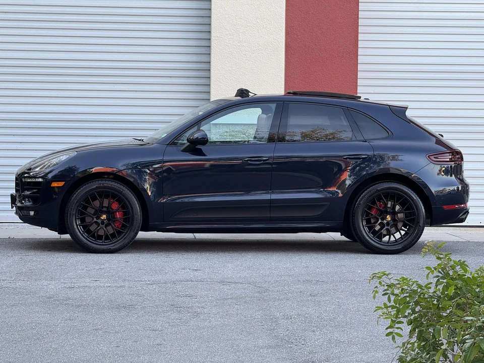 2018 Porsche Macan GTS - Image 11 of 31