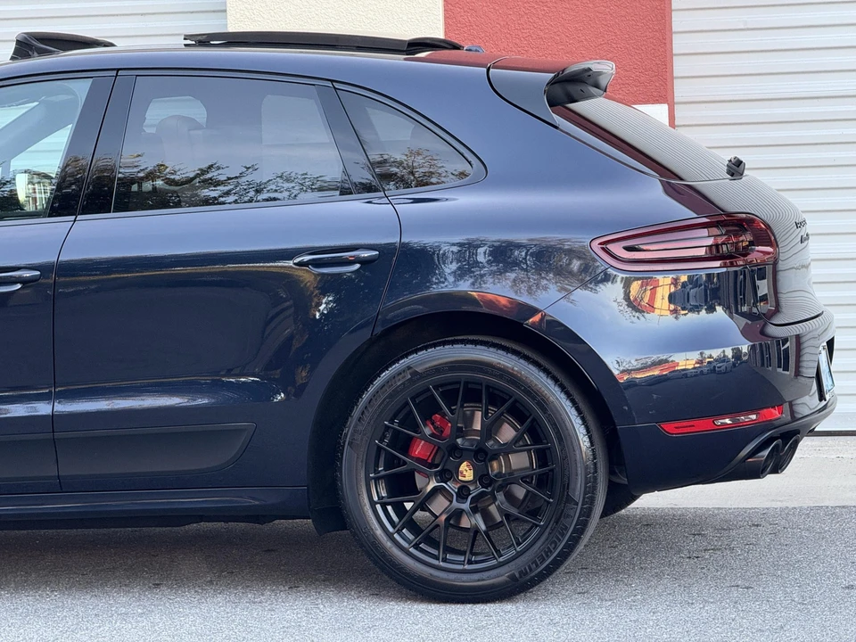 2018 Porsche Macan GTS - Image 24 of 31