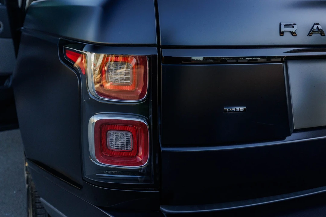 2021 Land Rover Range Rover L405 - Image 14 of 31