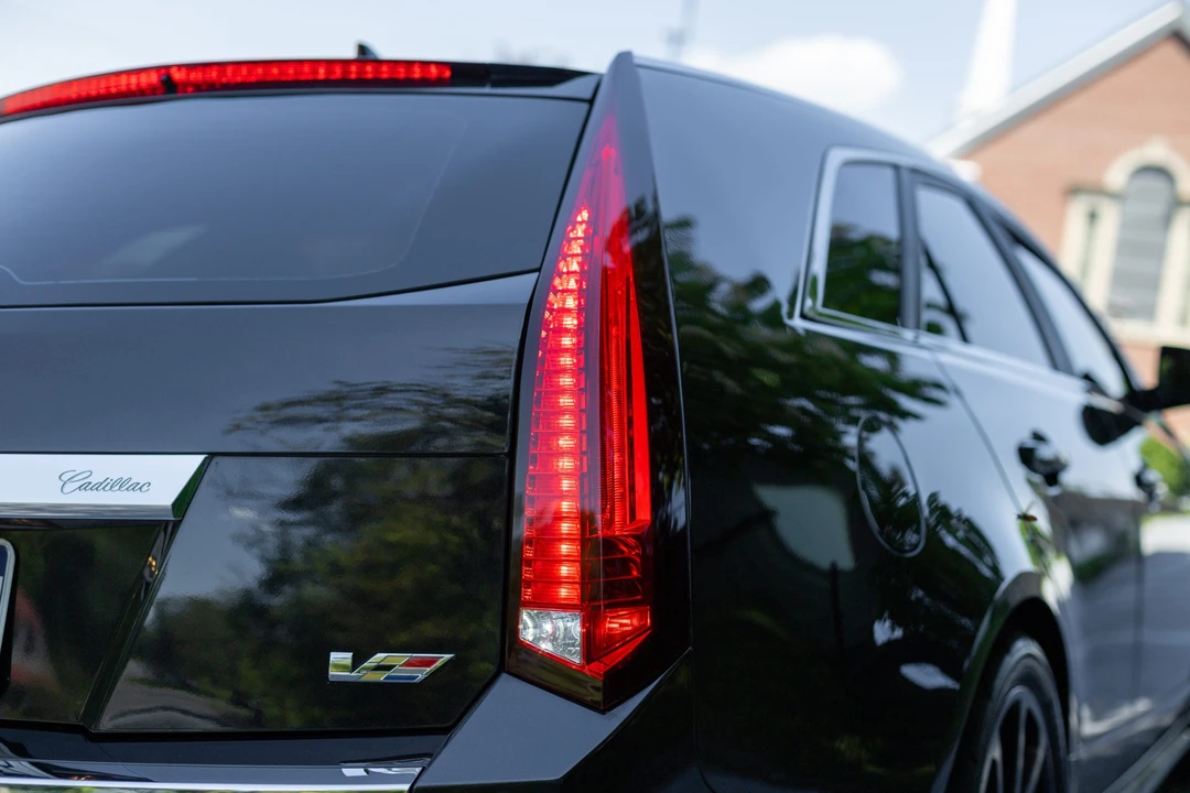 2013 Cadillac CTS-V 2nd Gen - Image 14 of 31