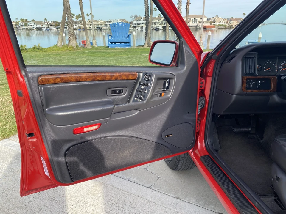 1996 Jeep ZJ Grand Cherokee - Image 19 of 31