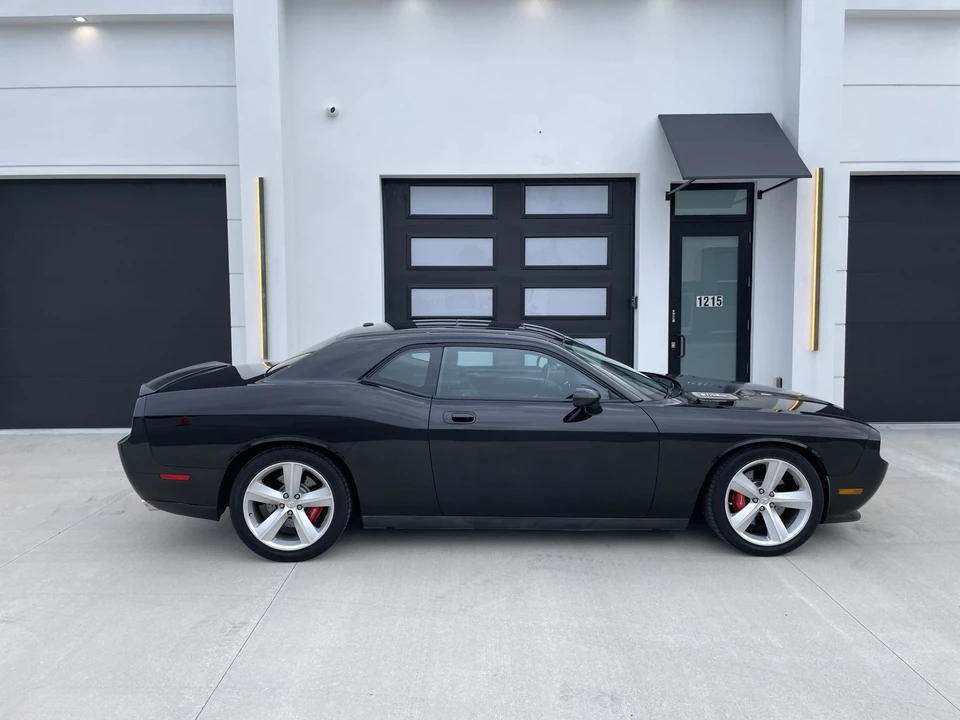 2008 Dodge Challenger SRT8 & 392 3rd Gen - Image 9 of 31