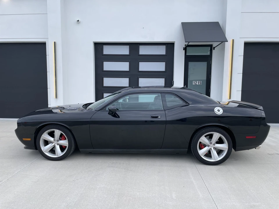 2008 Dodge Challenger SRT8 & 392 3rd Gen - Image 5 of 31