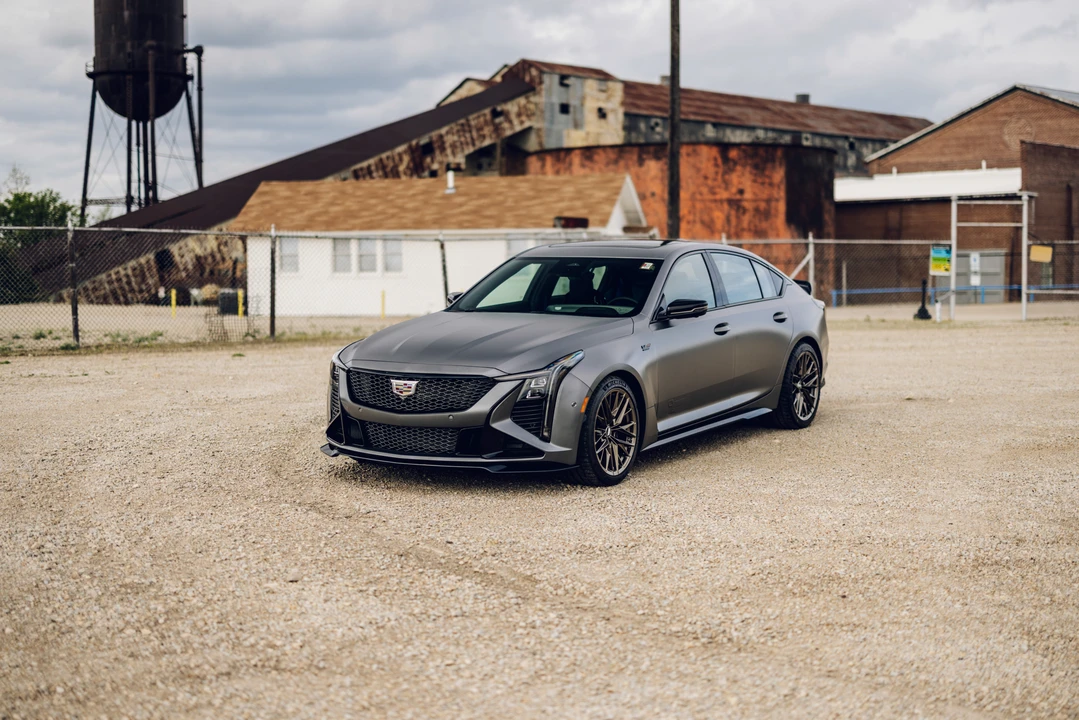 2025 Cadillac CT5-V Blackwing - Image 3 of 31
