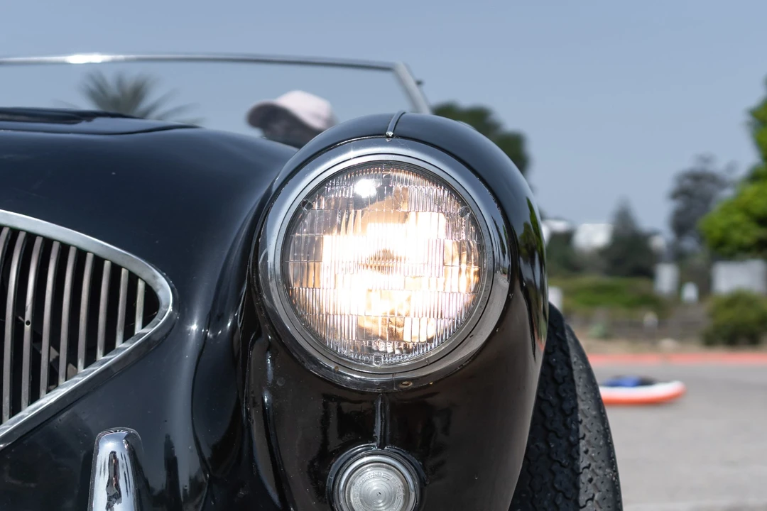 1956 Austin-Healey 100 - Image 27 of 31