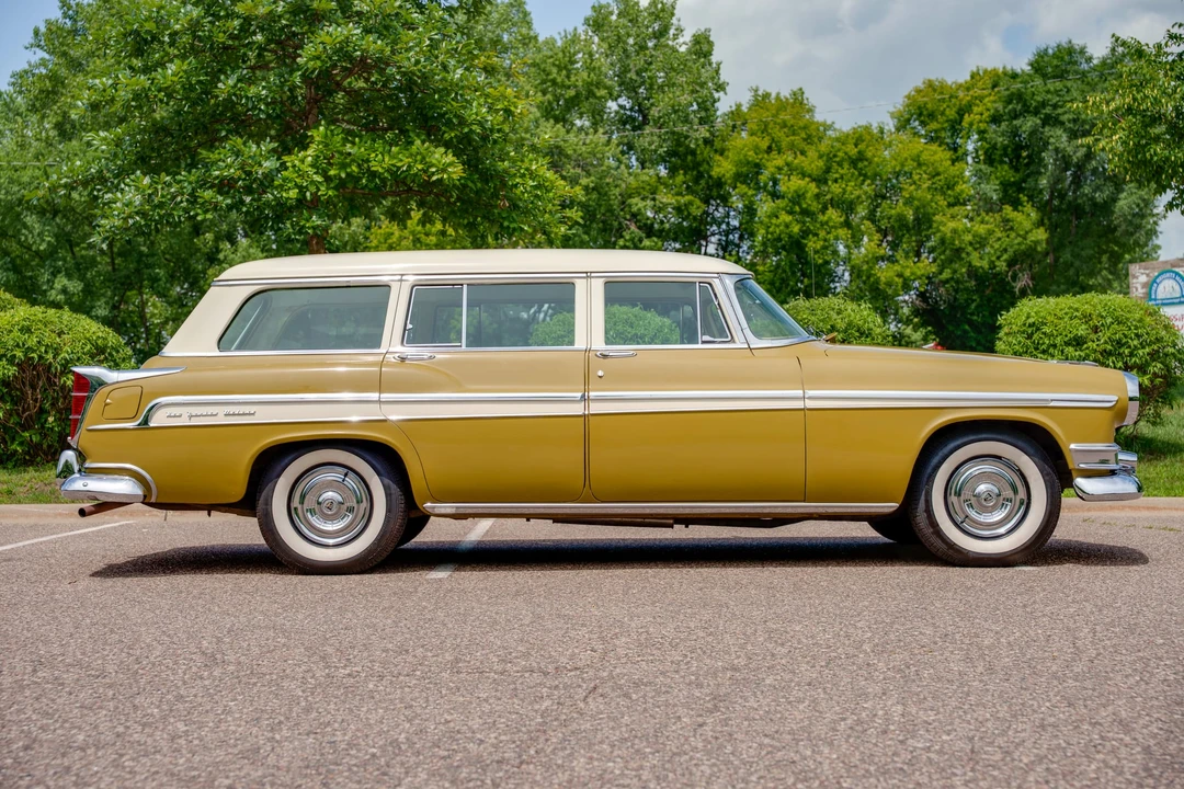 1955 Chrysler New Yorker - Image 7 of 31