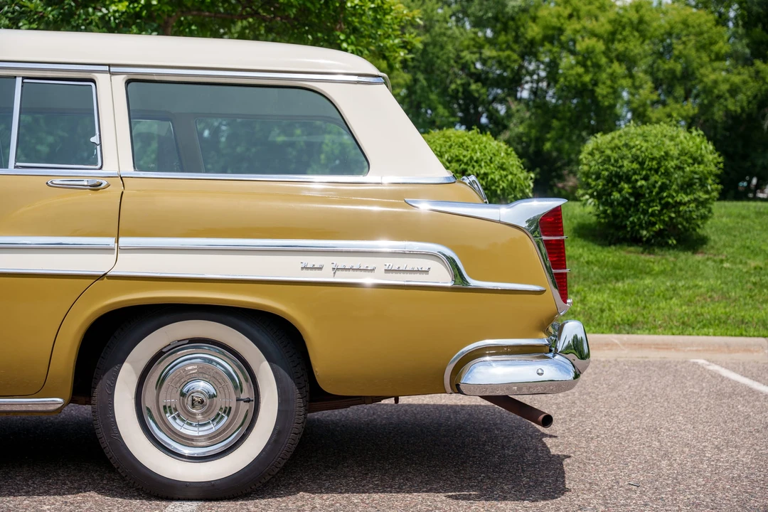 1955 Chrysler New Yorker - Image 31 of 31