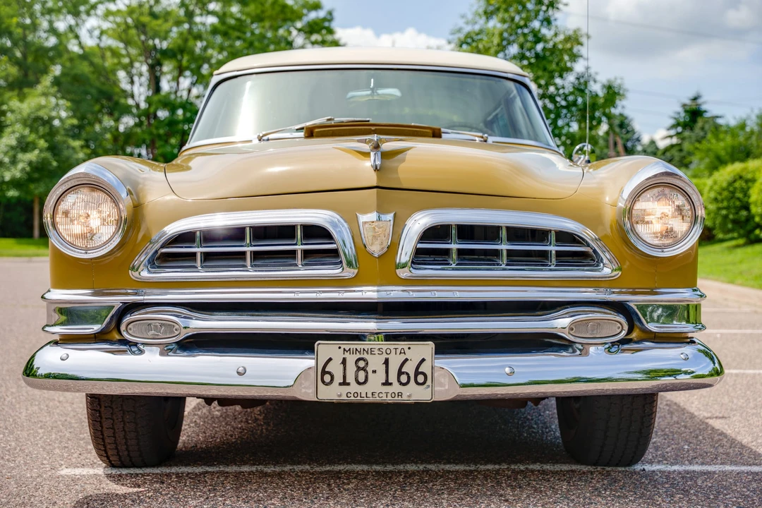 1955 Chrysler New Yorker - Image 10 of 31