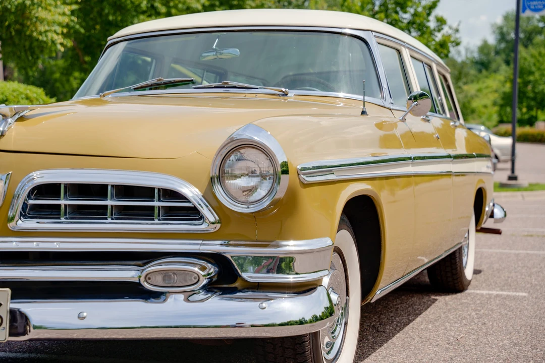 1955 Chrysler New Yorker - Image 15 of 31