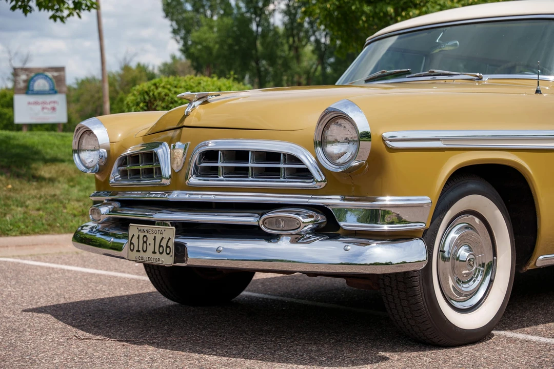 1955 Chrysler New Yorker - Image 16 of 31