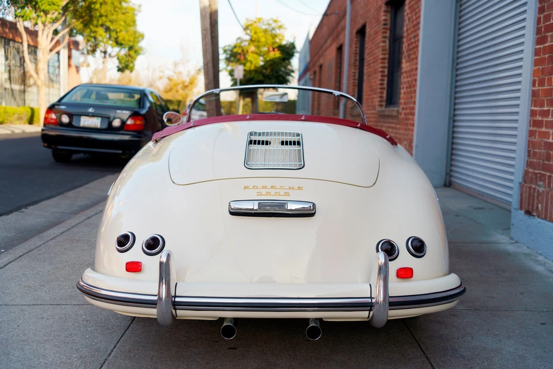 1955 Porsche 356 Pre-A - Image 8 of 31