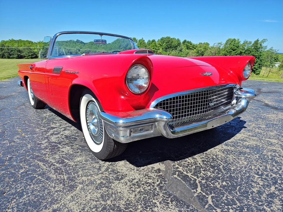 1957 Ford Thunderbird 1st Gen - Image 5 of 31