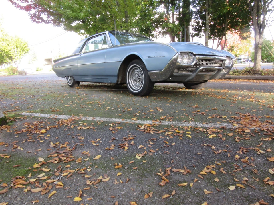 1962 Ford Thunderbird 3rd Gen - Image 13 of 31