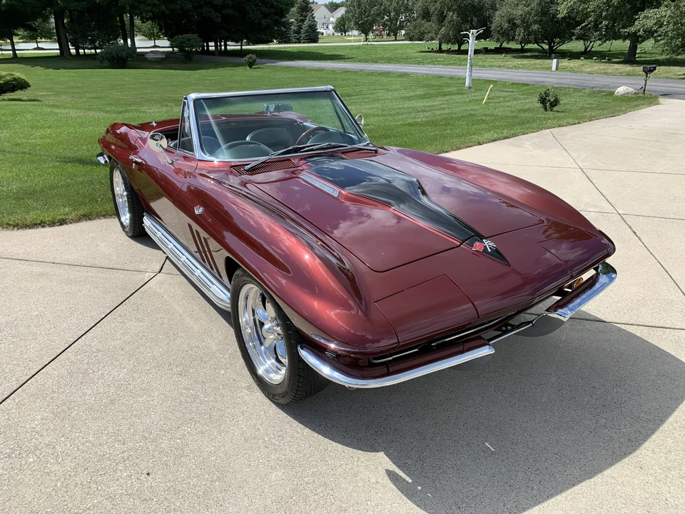 1965 Chevrolet Corvette C2 - Image 14 of 31