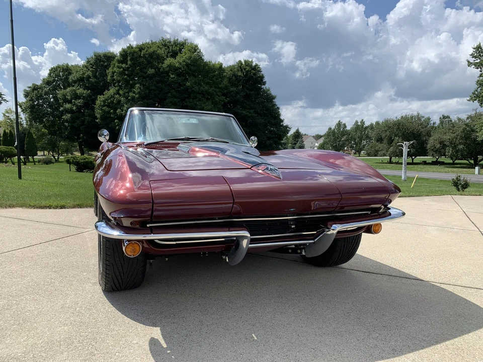 1965 Chevrolet Corvette C2 - Image 13 of 31