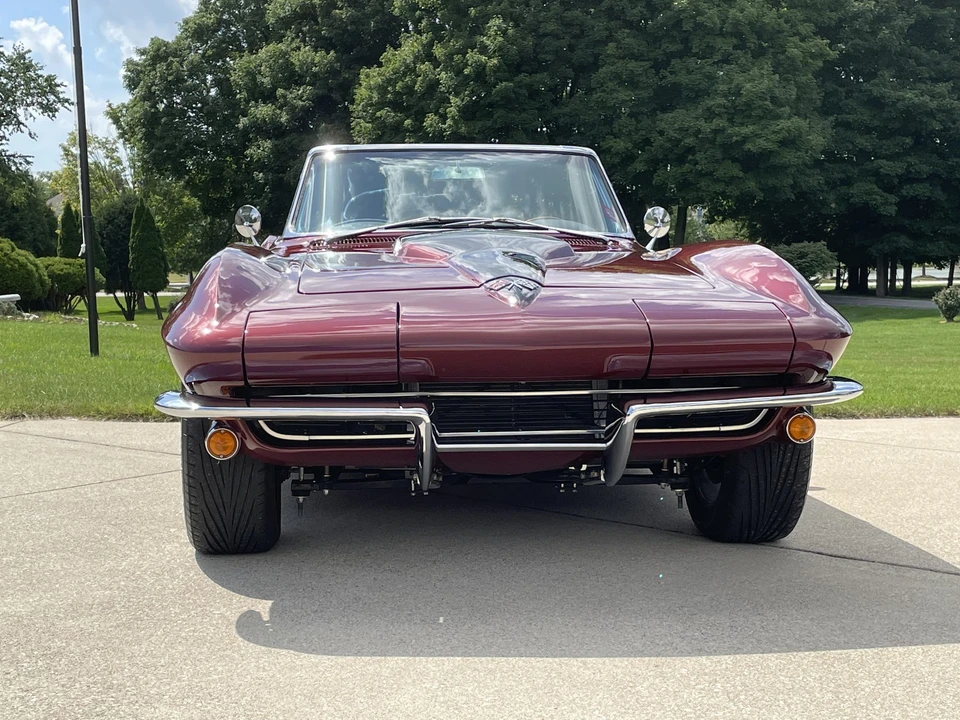 1965 Chevrolet Corvette C2 - Image 11 of 31