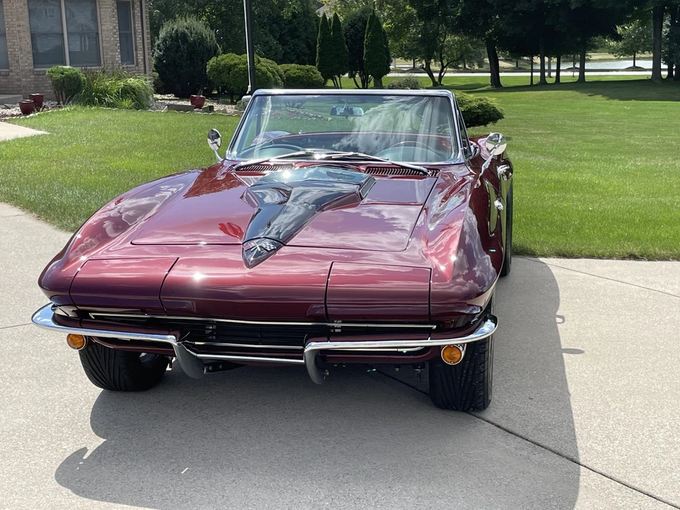 1965 Chevrolet Corvette C2 - Image 10 of 31