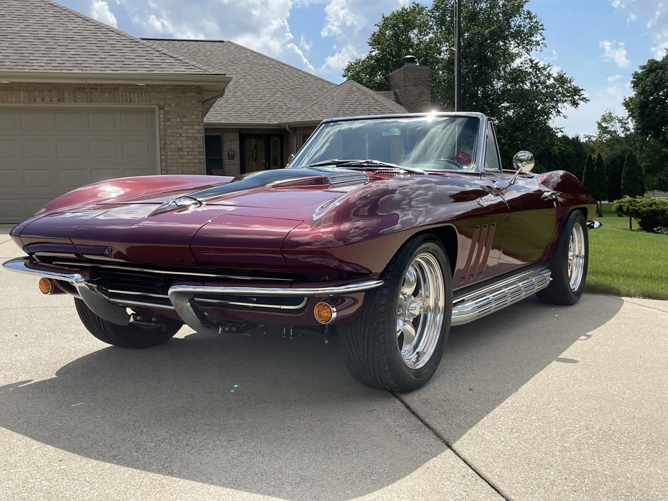 1965 Chevrolet Corvette C2 - Image 7 of 31