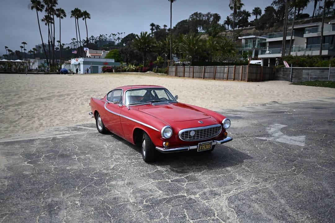 1965 Volvo 1800S - Image 25 of 31
