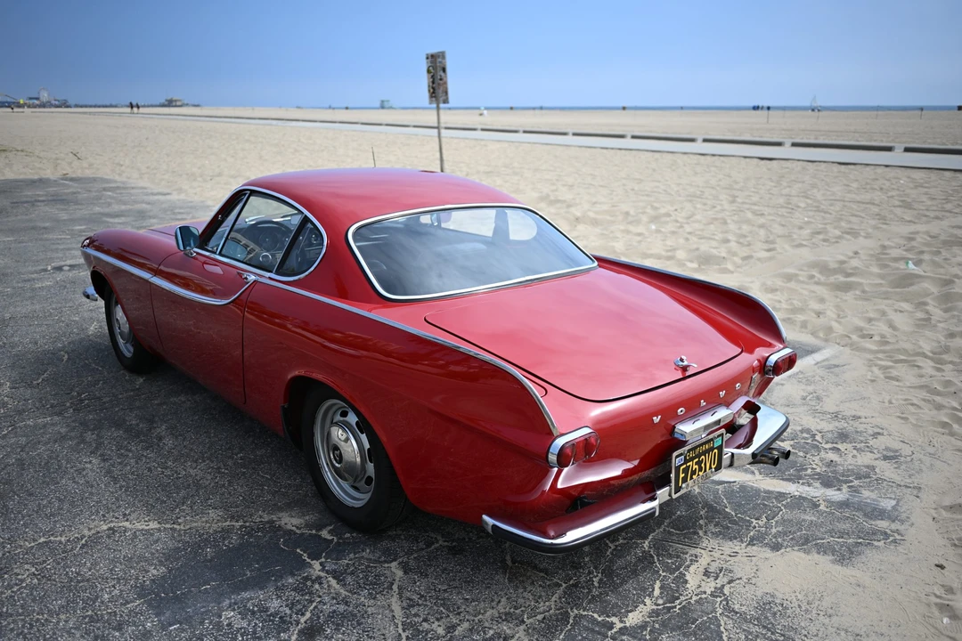 1965 Volvo 1800S - Image 11 of 31