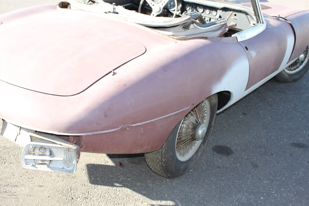 1969 Jaguar E-Type Series 2 - Image 22 of 31