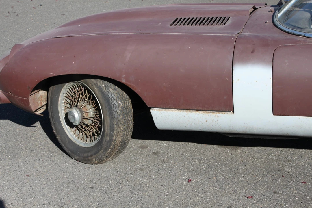 1969 Jaguar E-Type Series 2 - Image 19 of 31
