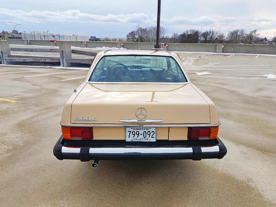 1976 Mercedes-Benz W114 & W115 - Image 7 of 31