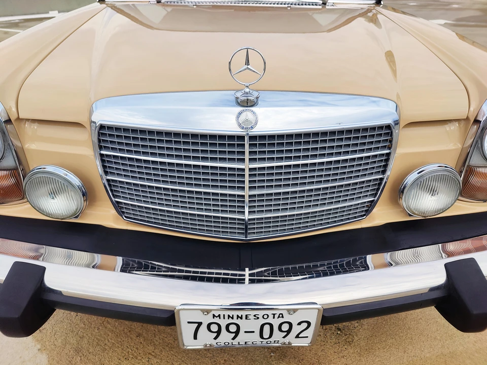 1976 Mercedes-Benz W114 & W115 - Image 18 of 31