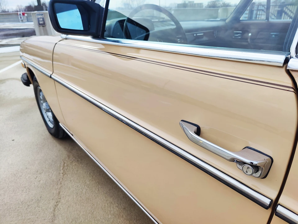 1976 Mercedes-Benz W114 & W115 - Image 23 of 31