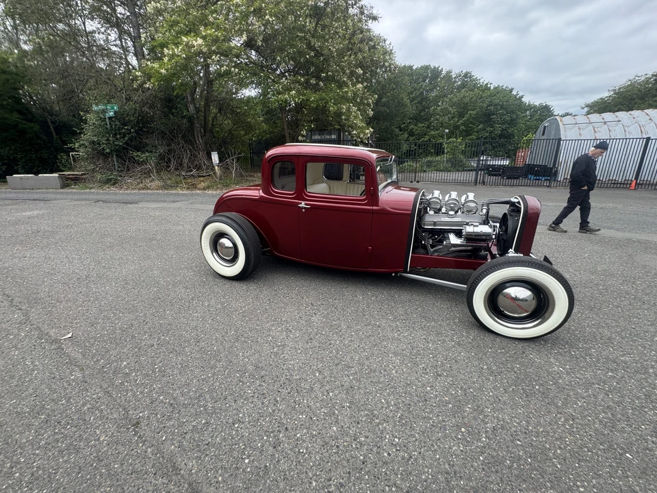 Ford Hot Rod - Image 11 of 31