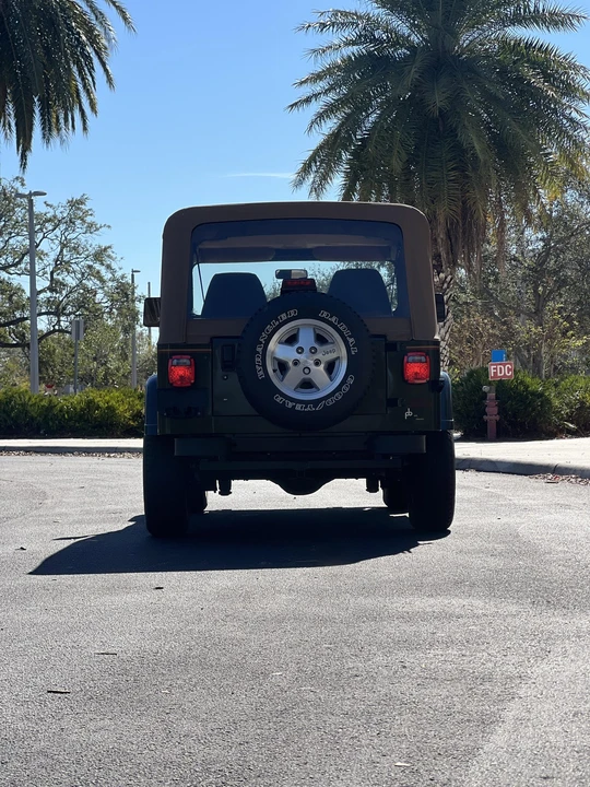 1995 Jeep YJ Wrangler - Image 21 of 31