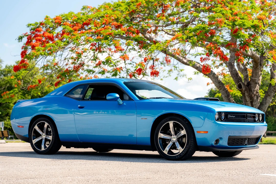 2016 Dodge Challenger SRT8 & 392 3rd Gen - Image 7 of 31