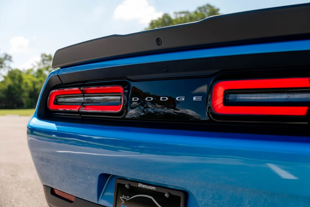 2016 Dodge Challenger SRT8 & 392 3rd Gen - Image 23 of 31