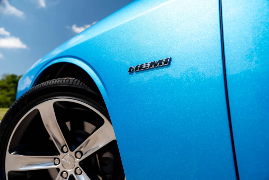 2016 Dodge Challenger SRT8 & 392 3rd Gen - Image 28 of 31