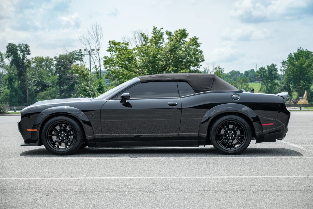 2023 Dodge Challenger SRT Hellcat 3rd Gen - Image 10 of 31