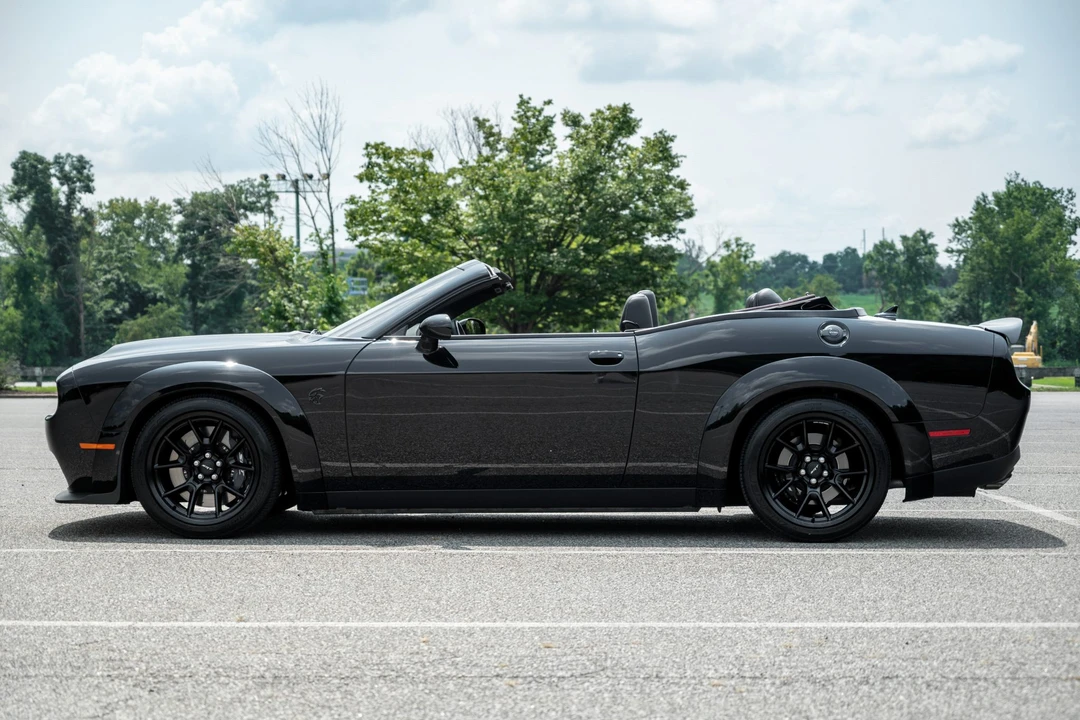 2023 Dodge Challenger SRT Hellcat 3rd Gen - Image 2 of 31