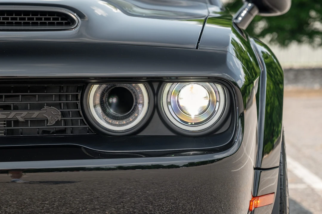 2023 Dodge Challenger SRT Hellcat 3rd Gen - Image 19 of 31