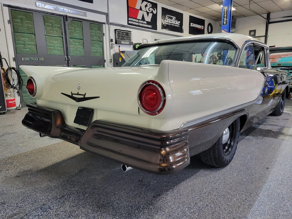 1957 Ford Fairlane 2nd Gen - Image 12 of 31