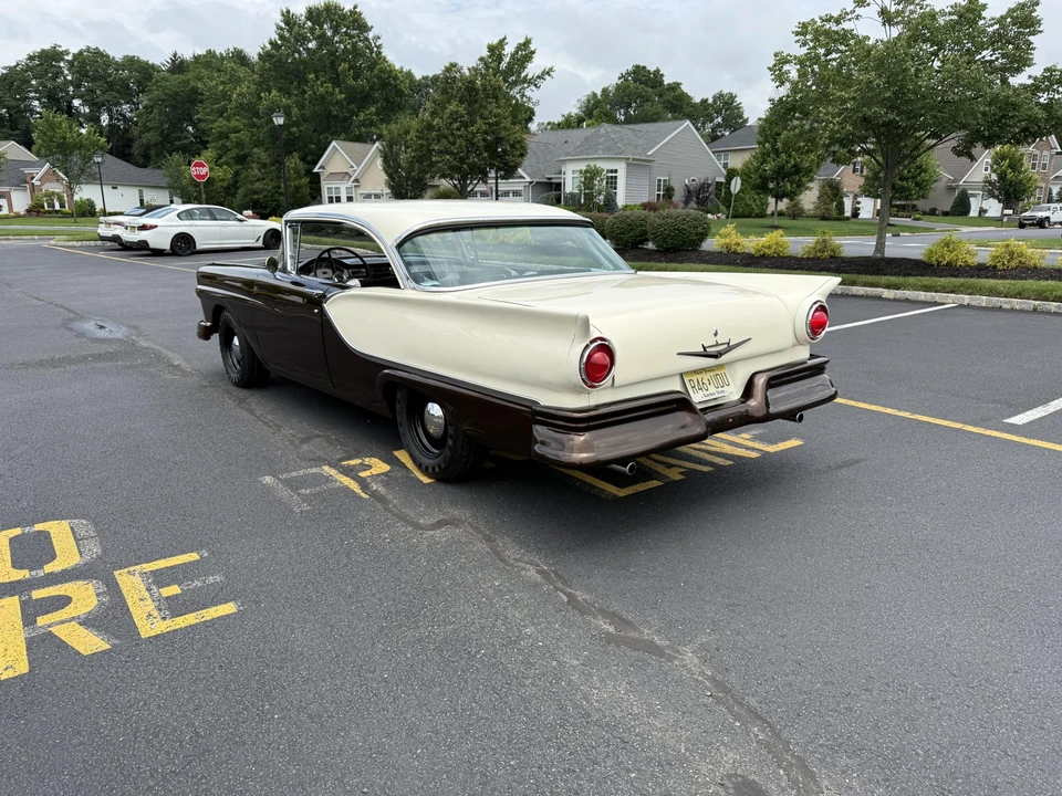1957 Ford Fairlane 2nd Gen - Image 10 of 31