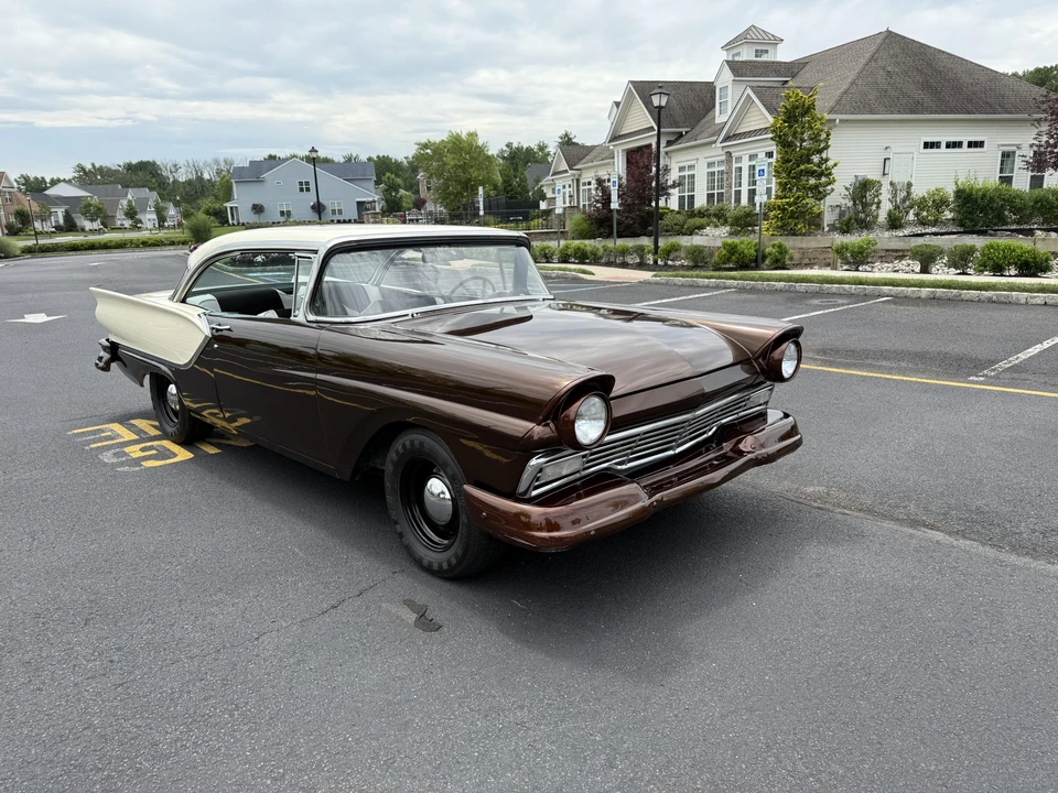 1957 Ford Fairlane 2nd Gen - Image 4 of 31
